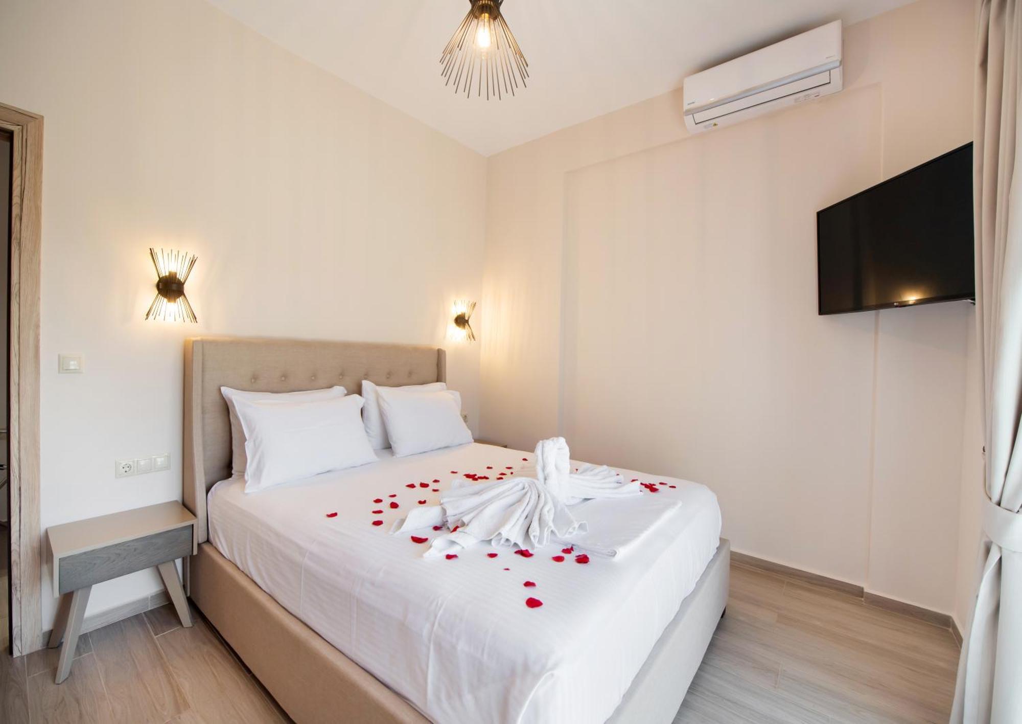Ruellia Luxury Apartments Kalligoni Esterno foto
