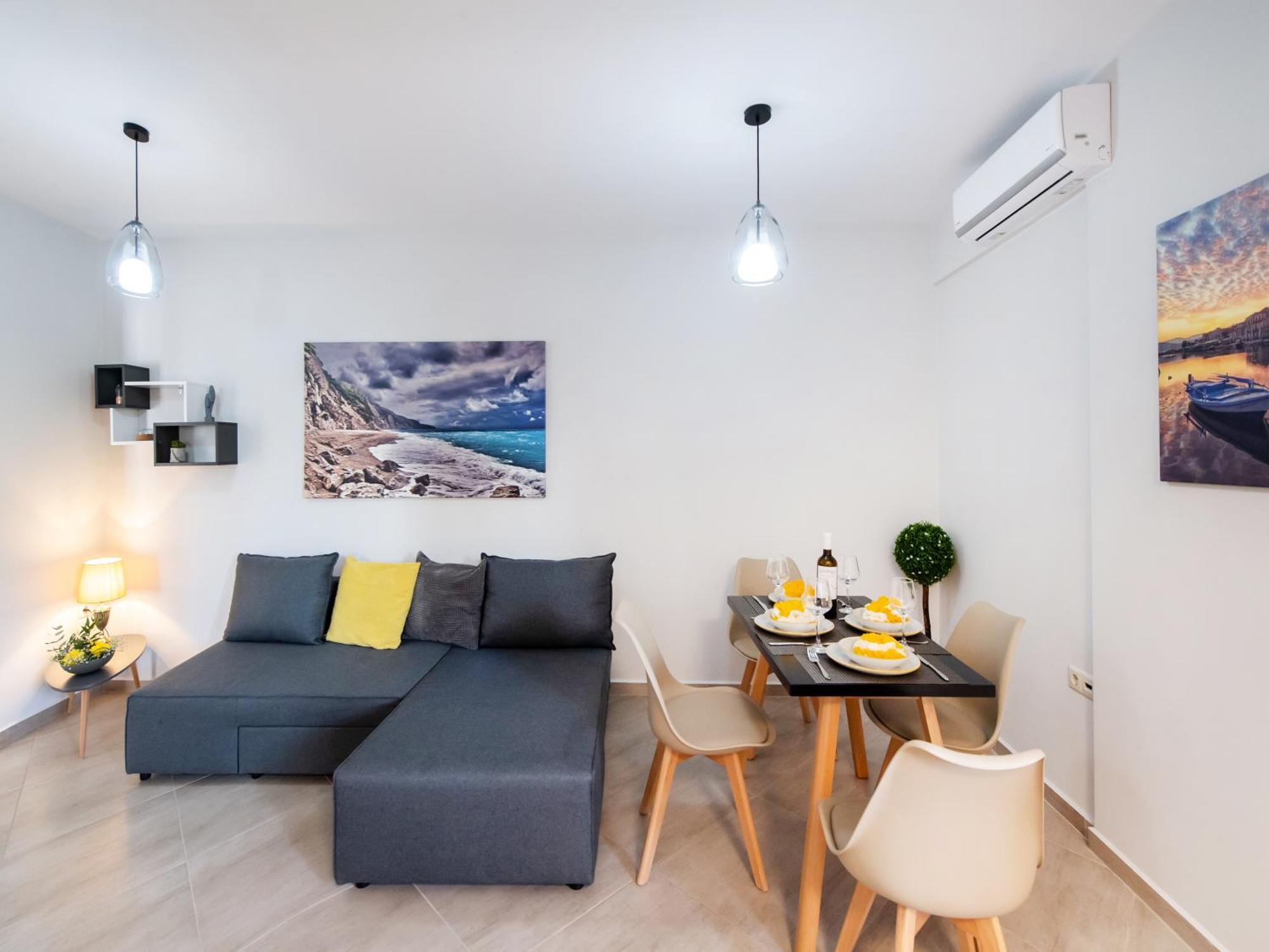 Ruellia Luxury Apartments Kalligoni Esterno foto